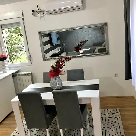 Aki Belgrade